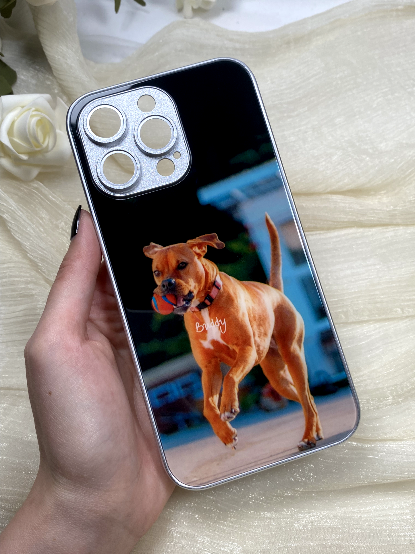 Personalized Phone Shield Highlighting Your Pet: A Lovely Keepsake for Dog Owners