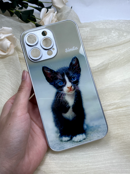 Dê um toque especial ao seu telemóvel com uma capa personalizada com o tema dos gatos!
