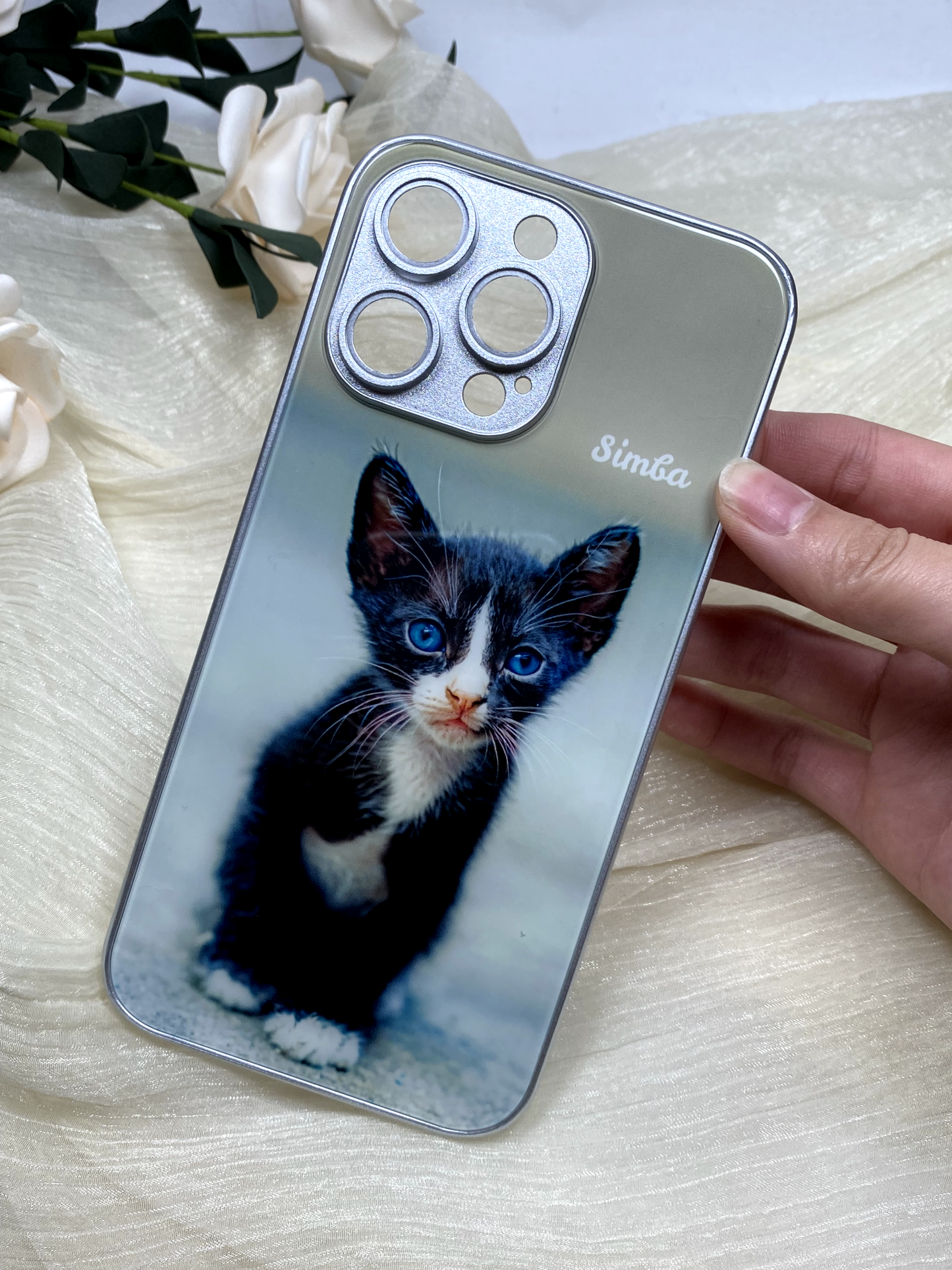 Personalized Cat Phone Cases: Because Every Cat Deserves to Shine!