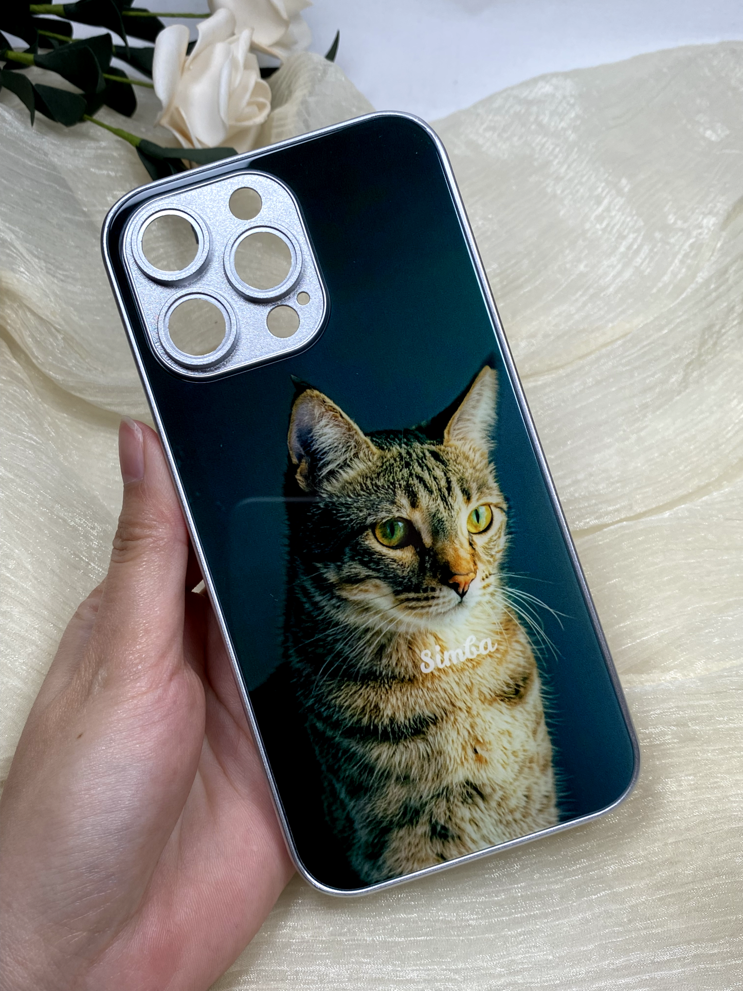 Create a Unique Cat Phone Case: Upload Your Feline Friend’s Photo!