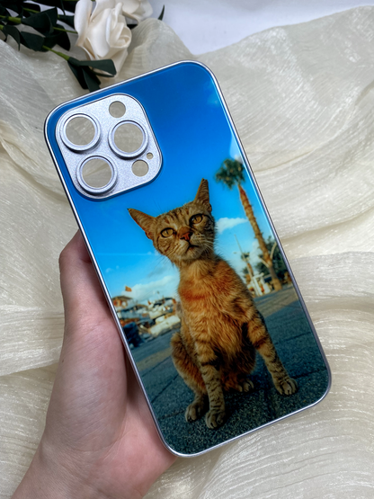 Dê um toque especial ao seu telemóvel com uma capa personalizada com o tema dos gatos!