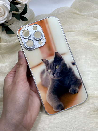 Upload Your Cat’s Picture & Get a Case That Pops!