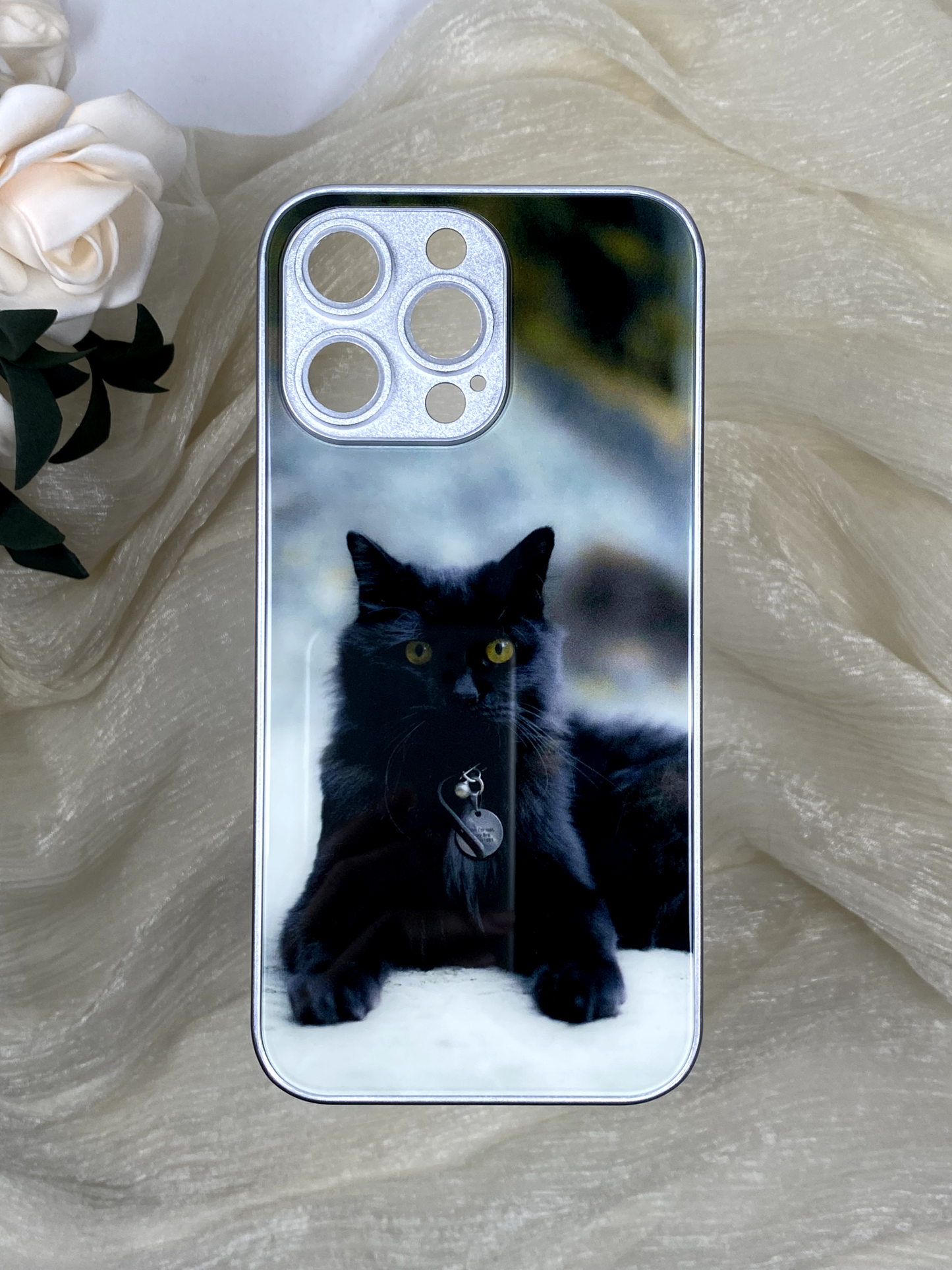 Your Cat’s Cuteness, Your Phone’s Protection: Customize Today!