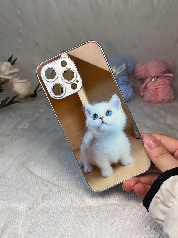 Turn Your Cat into a Phone Case Masterpiece!