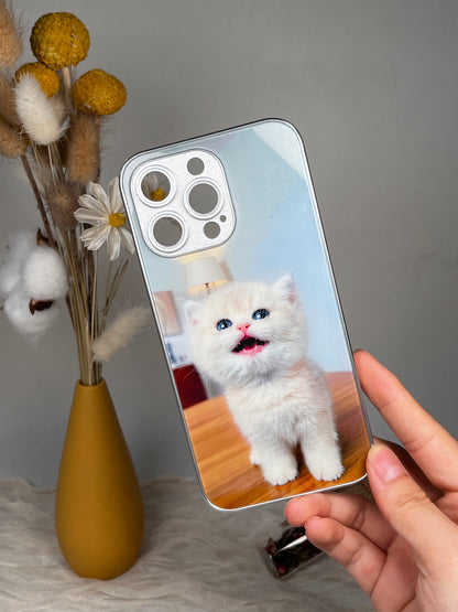 Dê um toque especial ao seu telemóvel com uma capa personalizada com o tema dos gatos!