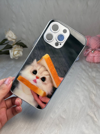 Dê um toque especial ao seu telemóvel com uma capa personalizada com o tema dos gatos!