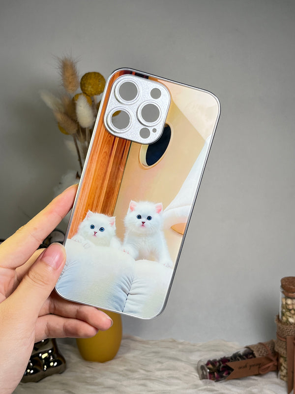 Meow-tastic Moments: Custom Cat Phone Cases