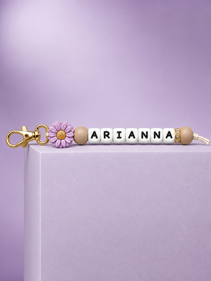 Personalized Name Daisy Keychain – Custom Letter Bead Bag Charm